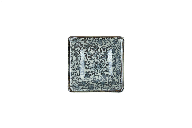 티아라133 사각찬기 (국화)　8.7×H3.3cm